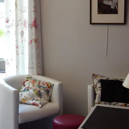 A La Campagne Proche D'angers Et De La Loire Holiday home *