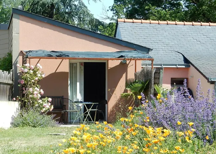 à La Campagne Proche D'angers Et De La Loire *